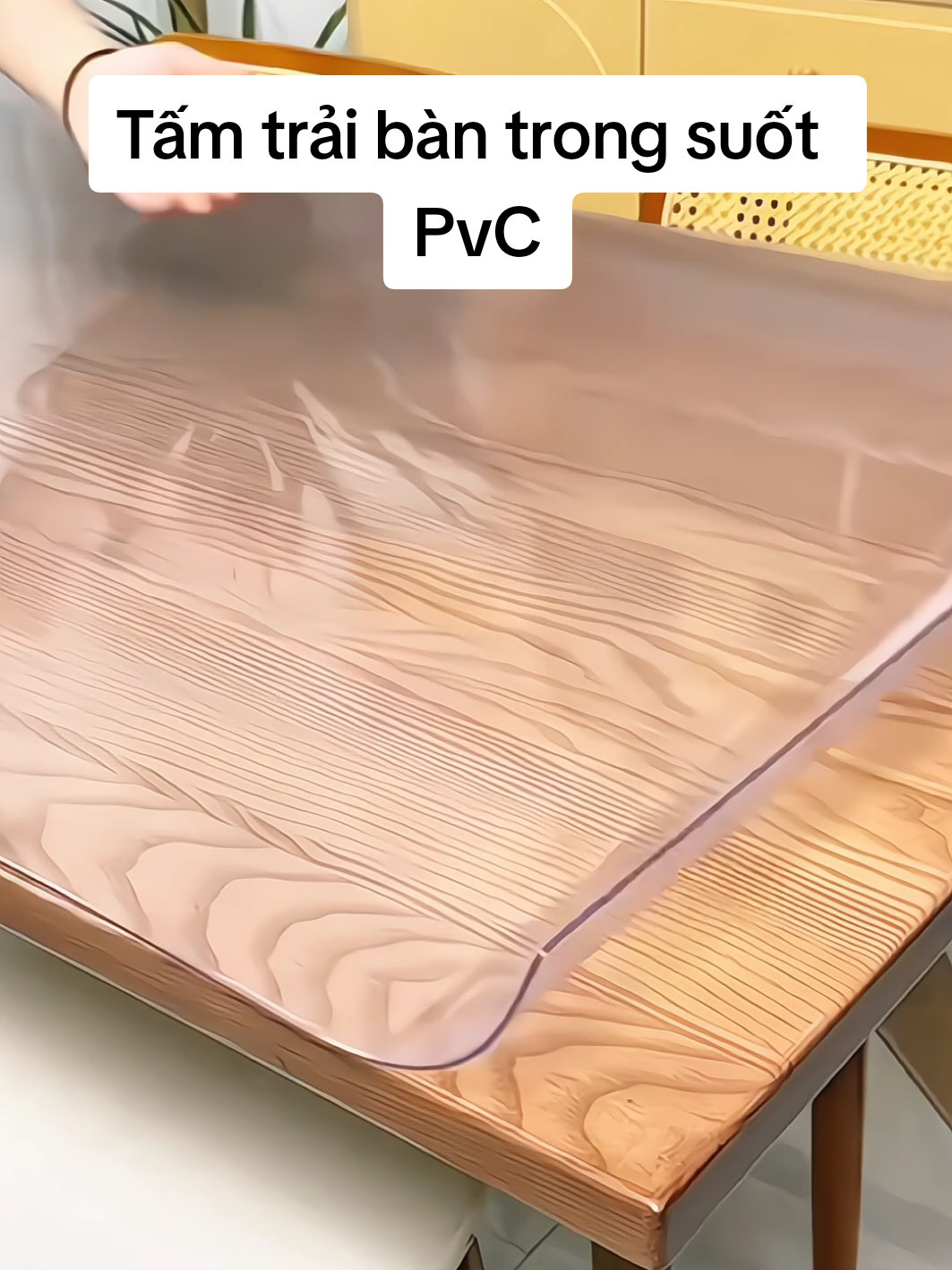 Tấm trải bàn trong suốt nhựa pvc #khantraiban #khantraibanchongtham #khantraibanpvc #khantraibantron #xuhuong 
