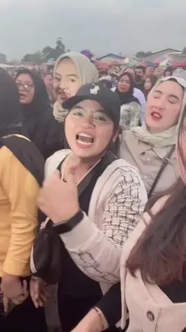 #hanyajudullagu#sendirisaja😛😛🤣🤣#familysgrup.... 