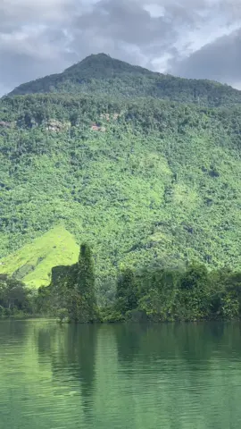 ອອກໄປທ່ຽວໃຫ້ສະໝອງໄດ້ພັກຜ່ອນ⛰️🍃🌳#เที่ยว #เที่ยวไปเรื่อย #ຫ້າວວ່າມາhaovama #ບັນທຶກການເດີນທາງຫ້າວວ່າມາ2025 