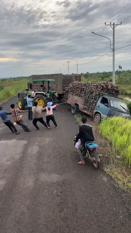 #ត្បូងឃ្មុំផ្ទះខ្ញុំ🏠💗😊 #ផ្លូុវx16
