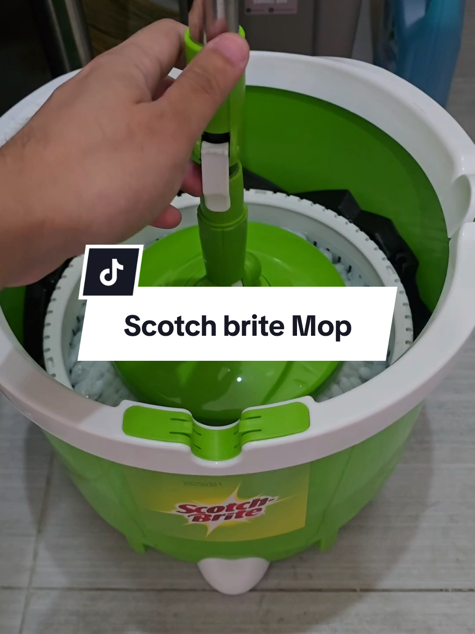 Scotch brite Mop with Dry and Spin wash. mas madali gamitin 🫶 #Mop #scotchbrite #tiktokfindsph 