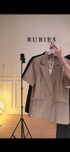 RUBIES Khoác Blazer Nữ Haper siêu xinh #Rubies #OOTD #xuhuong #blazer #aoblazer 