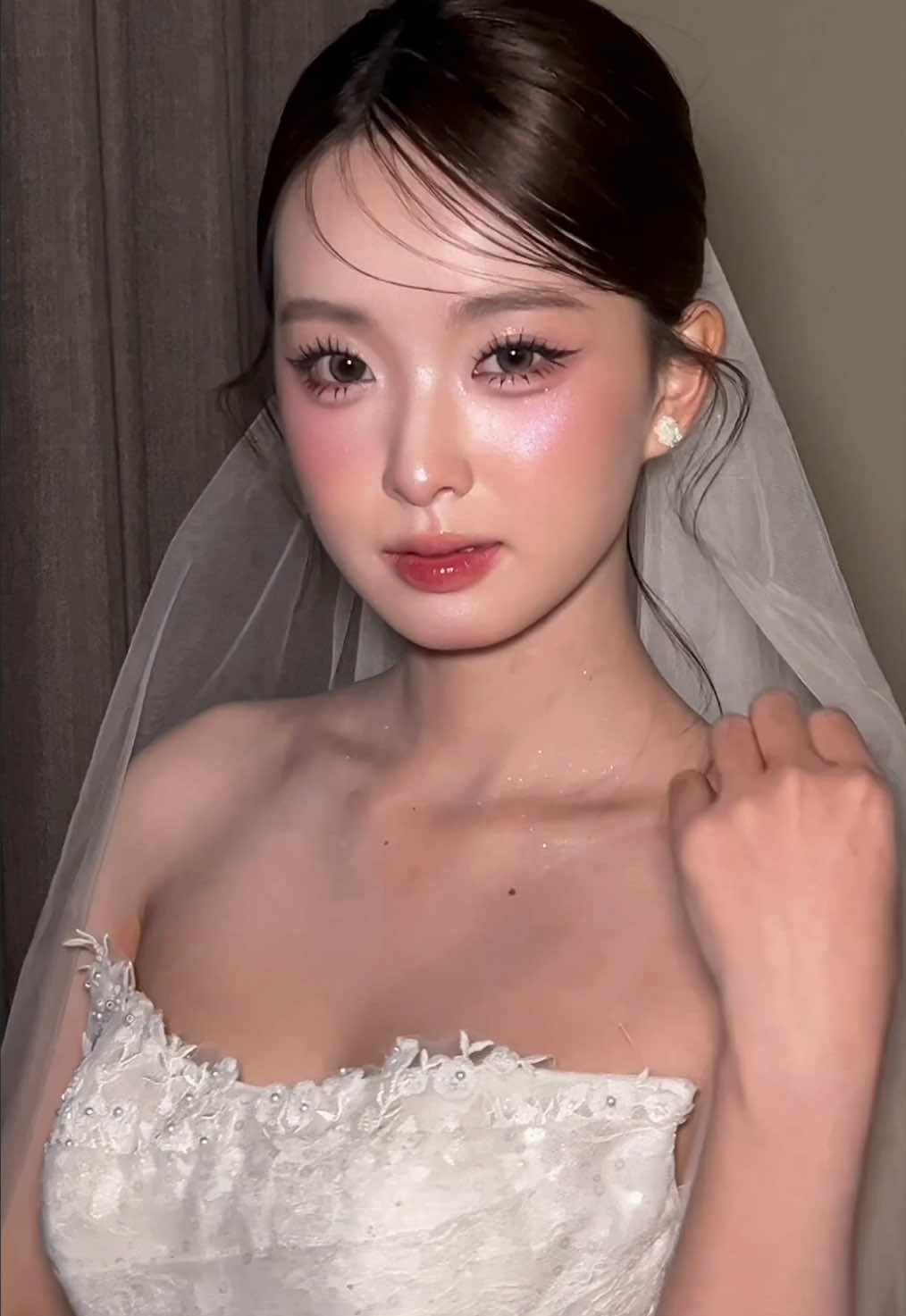 Layout makeup tốt nghiệp khoá nâng cao của thầy Hiwon >< cả nhà chấm layout này mí điểm ạk  #fyp #hiwonmakeup #makeupcodau #makeuphanoi 