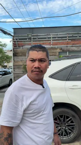 មកគ្នា ៤ នាក់