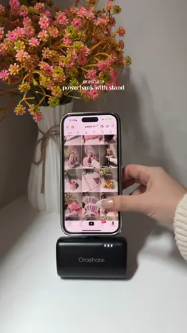 powerbank with stand 💫 #orasharepowerbank #capsulepowerbank #powerbank #orashareminipowerbank #minipowerbank 