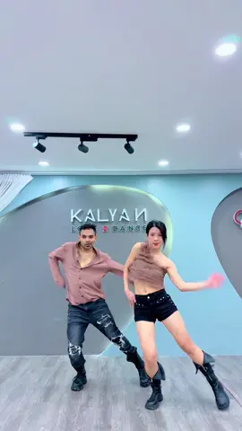 MỘT BÓNG MÌNH TA 🤎🫶🤎 #kalyanlove2dance #kalyandancefit #motbongminhta 