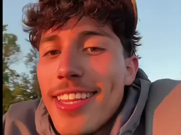 They got nothing on you, baby~ #foryoupage #tiktokmyanmar🇲🇲 #mmsub #fyp #4u @ashtoncuhh 