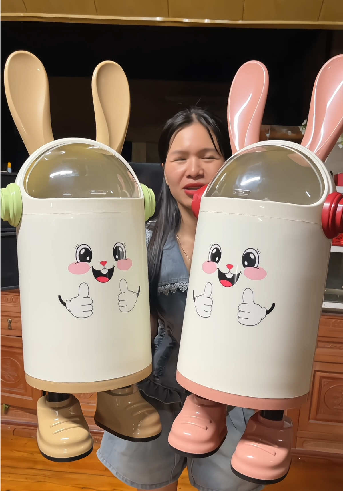 Thùng rác tai thỏ to đẹp#reviewthật #linhlanhloi #thungracdep #thungracthongminh #dodecor 