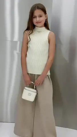 #moda #fashion #elvira #beauty 