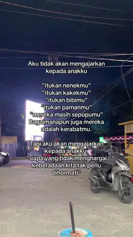 dulu aku adalah orang pertama yg sangat ingin menyatukan mereka tapi semenjak kejadian itu tidak akan lagi. aku lebih memilih menjauhkan diri dari semua yang menyakitiku dan anakku