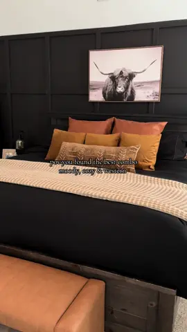 The aesthetic is ✨ GIVING ✨#homedecor #modernhomedecor #moodyaesthetic #westernstyle #darkaesthetic 