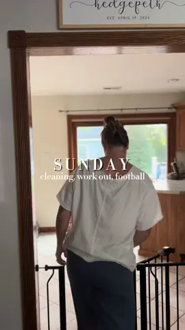 happy Sunday! go birds! 💚🦅 #morningroutine #momroutine #sahm #momoftwo #cleaningmotivation   