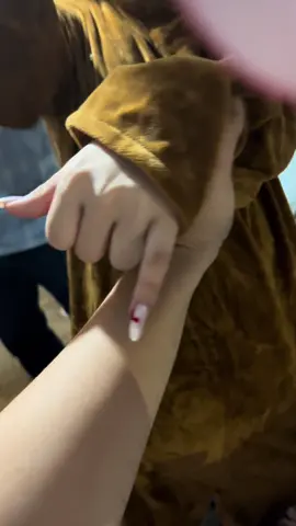 5h sáng mai rước dâu mà h quậy cỡ đâyyyyy