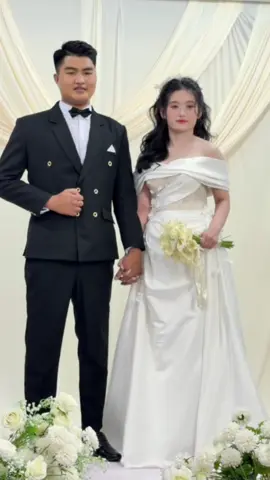 𝐻𝑜̂𝑚 𝑛𝑎𝑦 ℎ𝑘 𝑘𝑖̣𝑝 𝑏𝑖𝑒̂́𝑛 ℎ𝑖̀𝑛ℎ 𝑐ℎ𝑜 𝑑𝑎̂𝑢 🤣#teambuwedding #makuepcodaugocong #makeupkhachtiec #xuhuong 