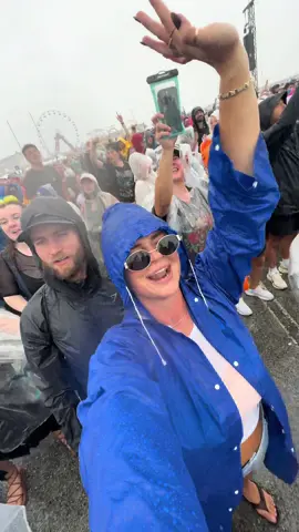 Feel the rain on your skin!!! Literally.. @Natasha Bedingfield #unwritten #oceanscalling2025 