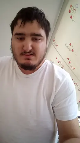 είσαι τρελός τρελός έρεε κάτι μηνύσει που θα πέσουν βαριαλ θά γίνει 