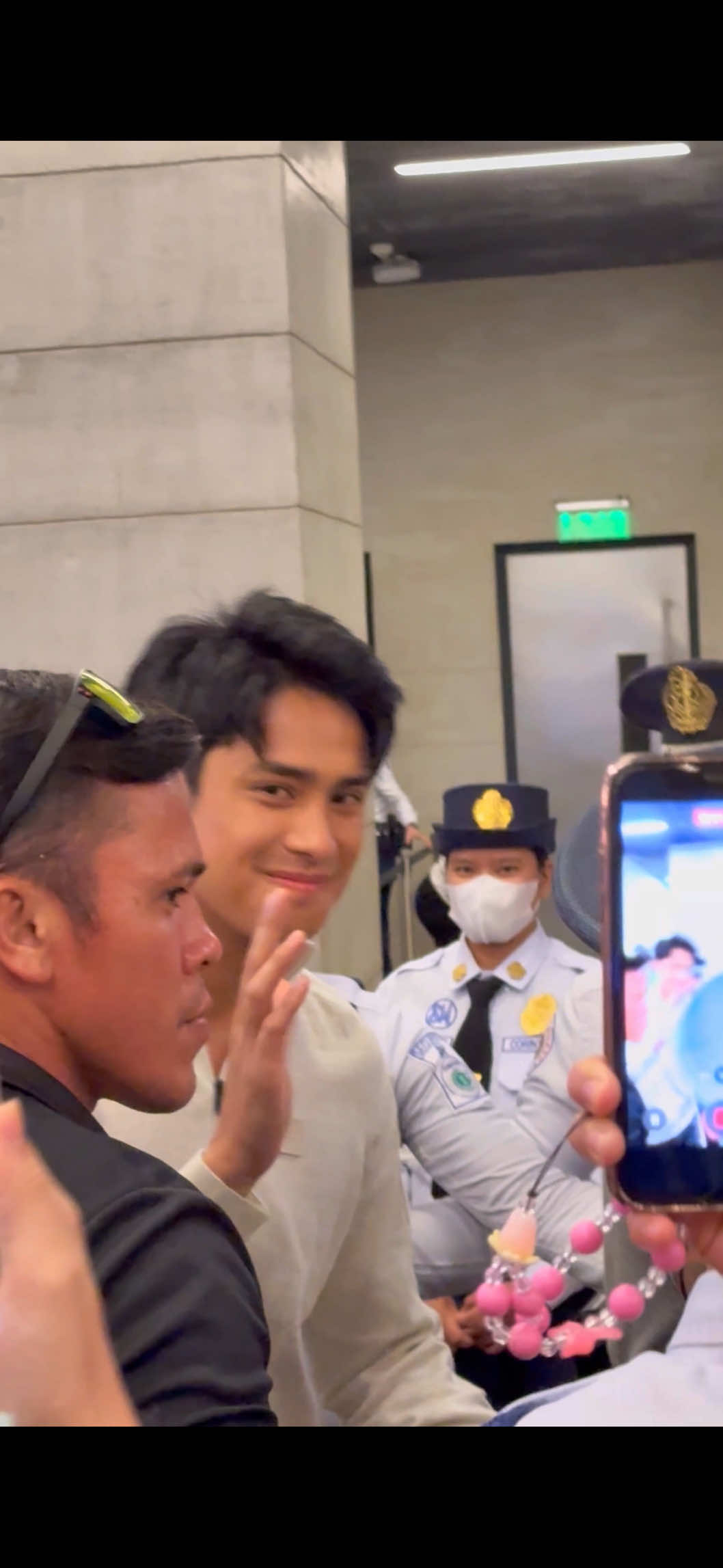 pogi mo talaga @Donny Pangilinan #donnypangilinan #fyp 