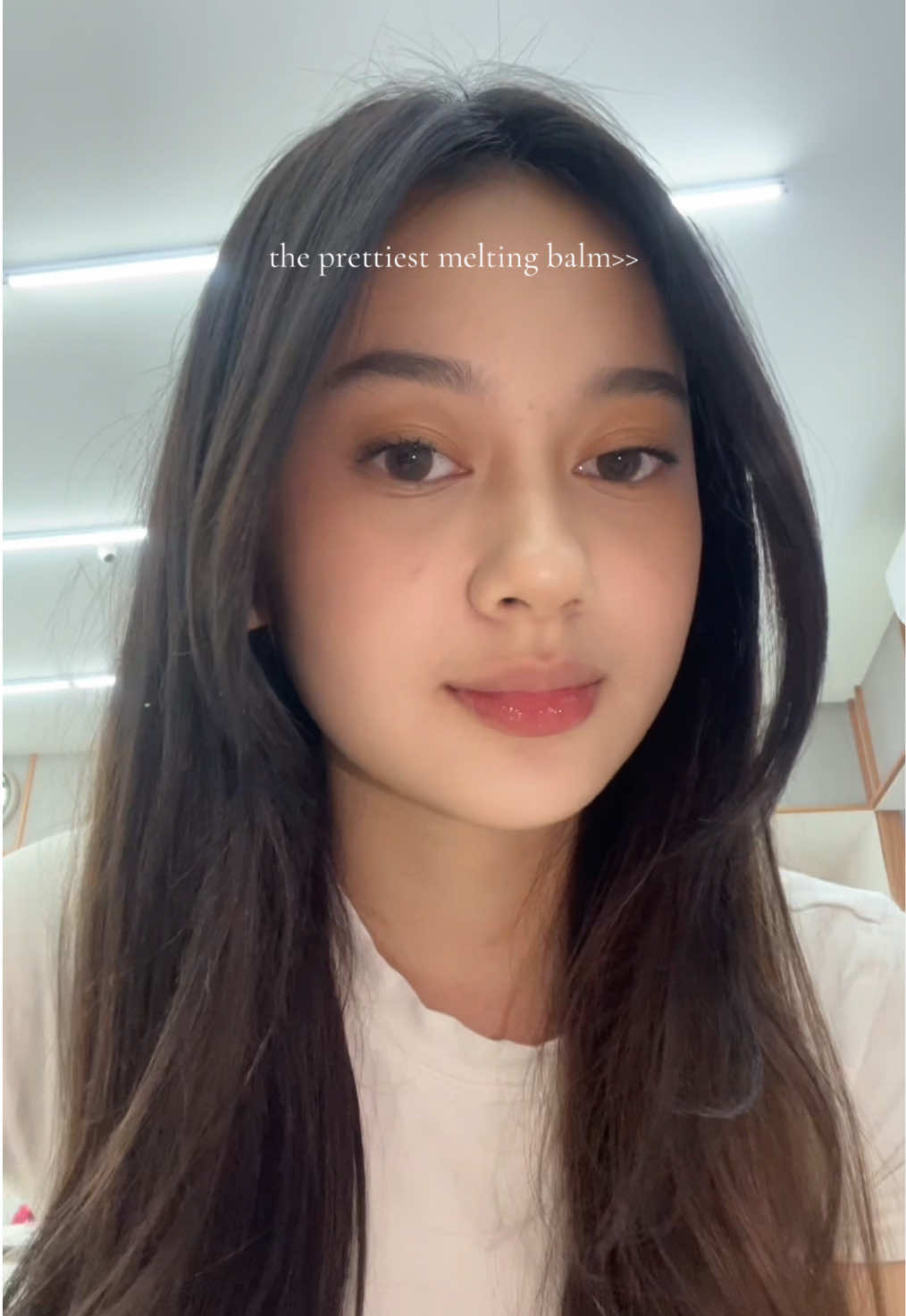no more bare lips👋🏻 #LongLastLips #LembabNoBeban #tintedlipbalm 