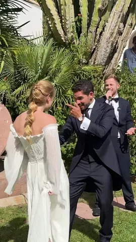 Celebrating the love between my friends Sandra & Alfonso 🇪🇸❤️💍 It was amazing❤️ Me encanta✨ #marryyou #brunomars #valencia 