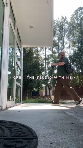 music to tiktok to hair to nails to tattoo pipeline 🔍  tattoo done by our guest artist @Heeya | NYC tattoo artist 💖💖💖 at @Studio Suede 🥸  #tattoo #handpokeartist #studiosuede #yoojiepokes #stickandpoke 