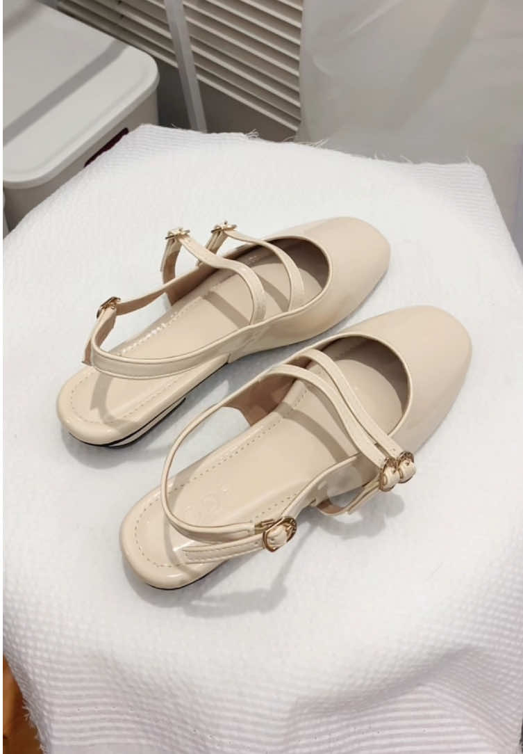 #flatshoes #sandalwanita #flatshoescantik #fyp 