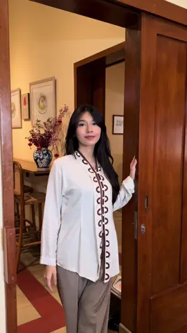Selamat malam cah ayuu, siapa yang belum co fatmawati? Motif satu ini cantikkk bgt😍