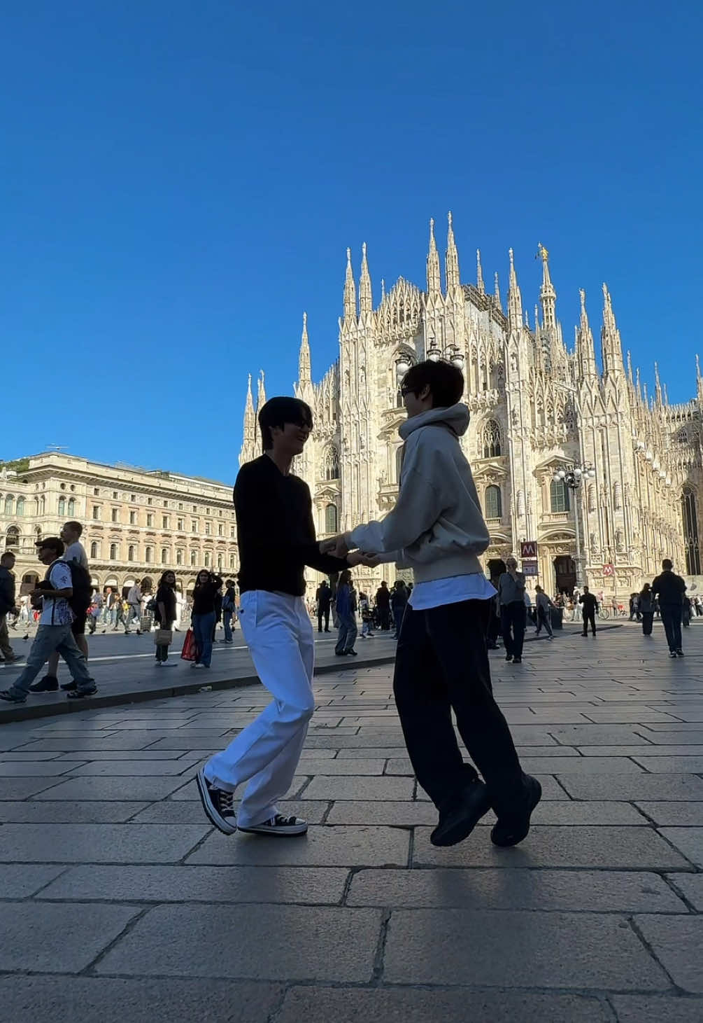 we’re in #MILANO #DOYOUNG #JUNGWOO #NCT #NCT127