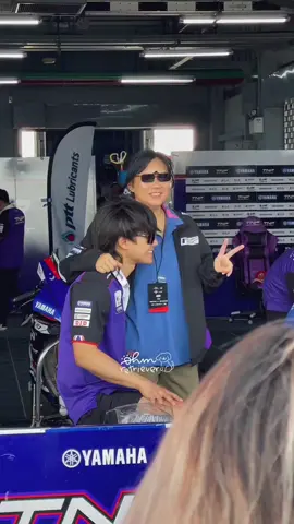 Ohm's biggest supporters 🥹🧡 #ohmpawat #firsttimewithracerohmpawat #tnpxohmpawat #foryoupage #viral  @ohmpawat 