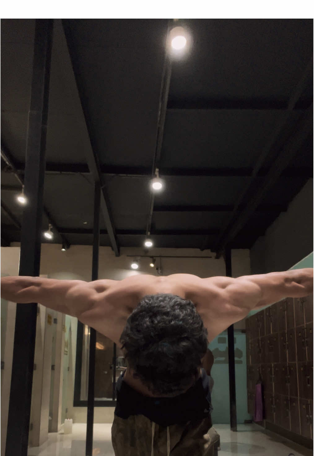 ماكو منافس ؟  نزل صورتك #fyp 