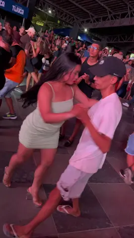 Cheri, cheri lady 🎶💎 @Flavio Silva  #dancaparaense #dance #tecnobrega #bregaparaense 