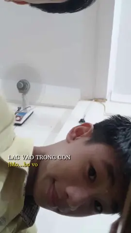 NGUYỄN NGỌC NHẬT MINH Con hàng CM cầm tuyến giữa của a1k52. Kiểm soát trận đấu,điều tiết lối chơi,sáng tạo trong những đường chuyền hay thoát pressing là những gì anh không có. Với bộ kĩ năng trên anh xứng đáng 1 suất dự bj cho a1k52#xuhuong #fyp #fyp 