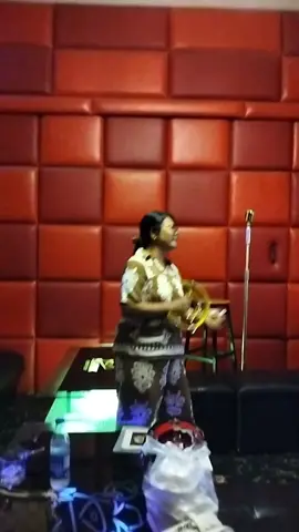 #အလုပ်မရှိတော့#အဆိုကြော်ဘဲးလုပ်တော့မယ်#😁😁😁 #😁😁😁 #🥰🥰🥰 