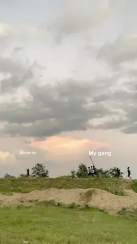 #creatorsearchinsight #Everystudentsdream All Dream 😹😎