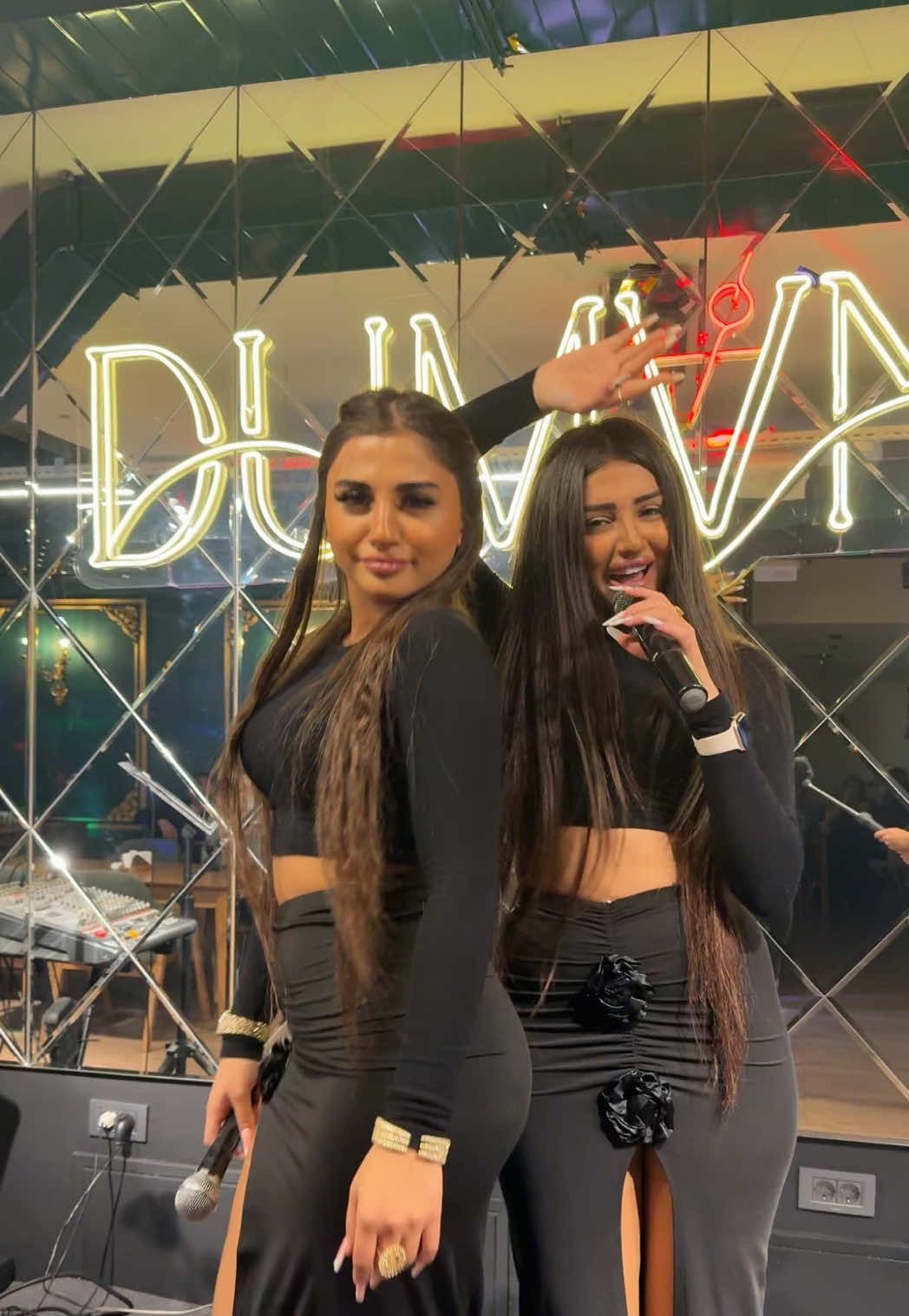 @𝑨𝔂𝓈𝒖 @𝑯𝒖̈𝒓𝒓𝒆𝒎 𝐕𝐞𝐥𝐢𝐲𝐞𝐯𝐚 🥰 #duman #canlı #musiqi #kesfet #fyp 