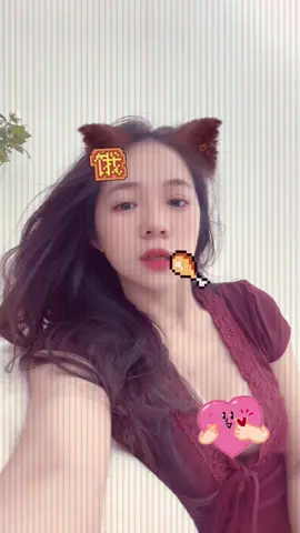 Lòng em sợ lắm, câu nói trên môi ai quá ngọt ngào 