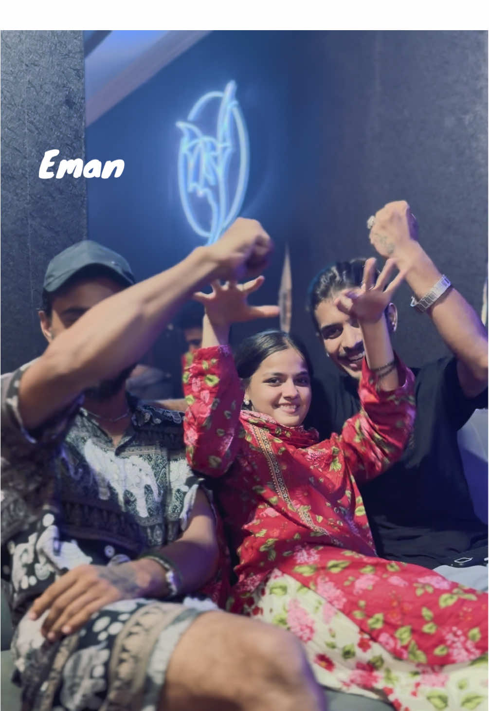 Eman kishty dcha pakar  ve comment okay😅😅🔥#foryoupage #foryou #fyp #unfrezzmyaccount @Ěmãň🫶🏻břäńď😇💕 @TiktokPakistanOfficial 