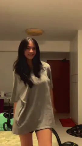 Milkshake brings all the-👀🤨