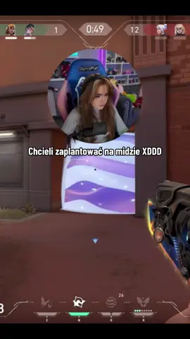 Twitch @VanessaSzwaczka  #Valorant 