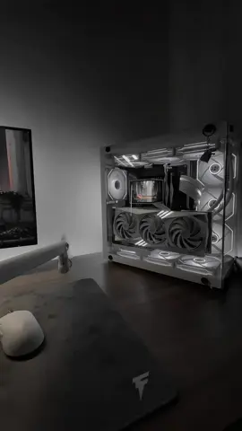 Long time 🦦 #setup #GamingSetup #whitesetup #setupgaming #techtok 