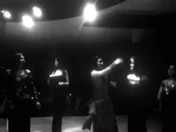 اني سوري ومن حبك ناشف ريقي ! #foryoupage #fyp #foryoupageofficiall #greenscreen #foryou 