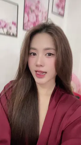 Cũm xinh mò🤭#huyentrammakeup #xuhuong 