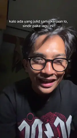 mo kerja gmn ge yang penting halal neng