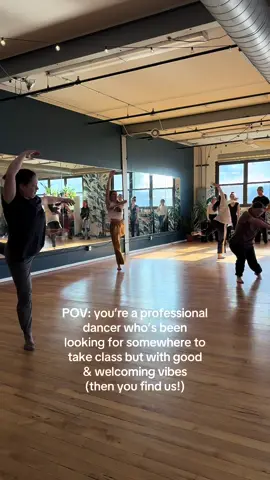 High quality classes and only the best vibes ✨ Opening October 8th, join us for class in Ravenswood in Chicago! $16 professional rate!  #dwncestudio #professionaldancer #chicago #dancer #newlocation 