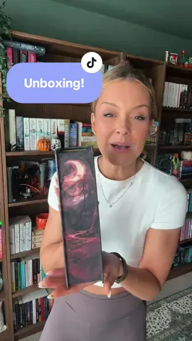 Let’s unbox Alchemised (finally!!) 🥀 📚 #booktokuk #BookTok #booktokcreator #alchemised #senlinyu 