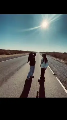 #rebeldeway #teamoo @𝔏𝔞𝔯𝔞 #amigas 