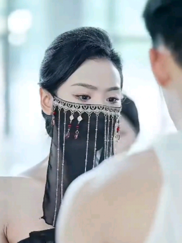 The female billionaire thought his scars were very attractive so she chose him to be her husband. #creatorsearchinsight #chinesedrama #dramarecommendation #shortfilm #narrator 