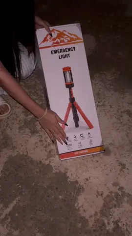 Outdoor bracket light with ingenious design and exquisite craftsmanship#outdoorlife #lighting #outdoorlighting #multipurpose #usatiktok🇺🇸 