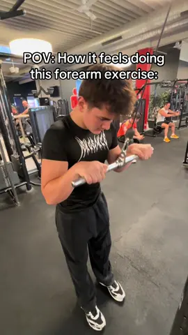 We be feeling a lil too cute… #GymTok #fyp #gymhumor #jokes #viral 