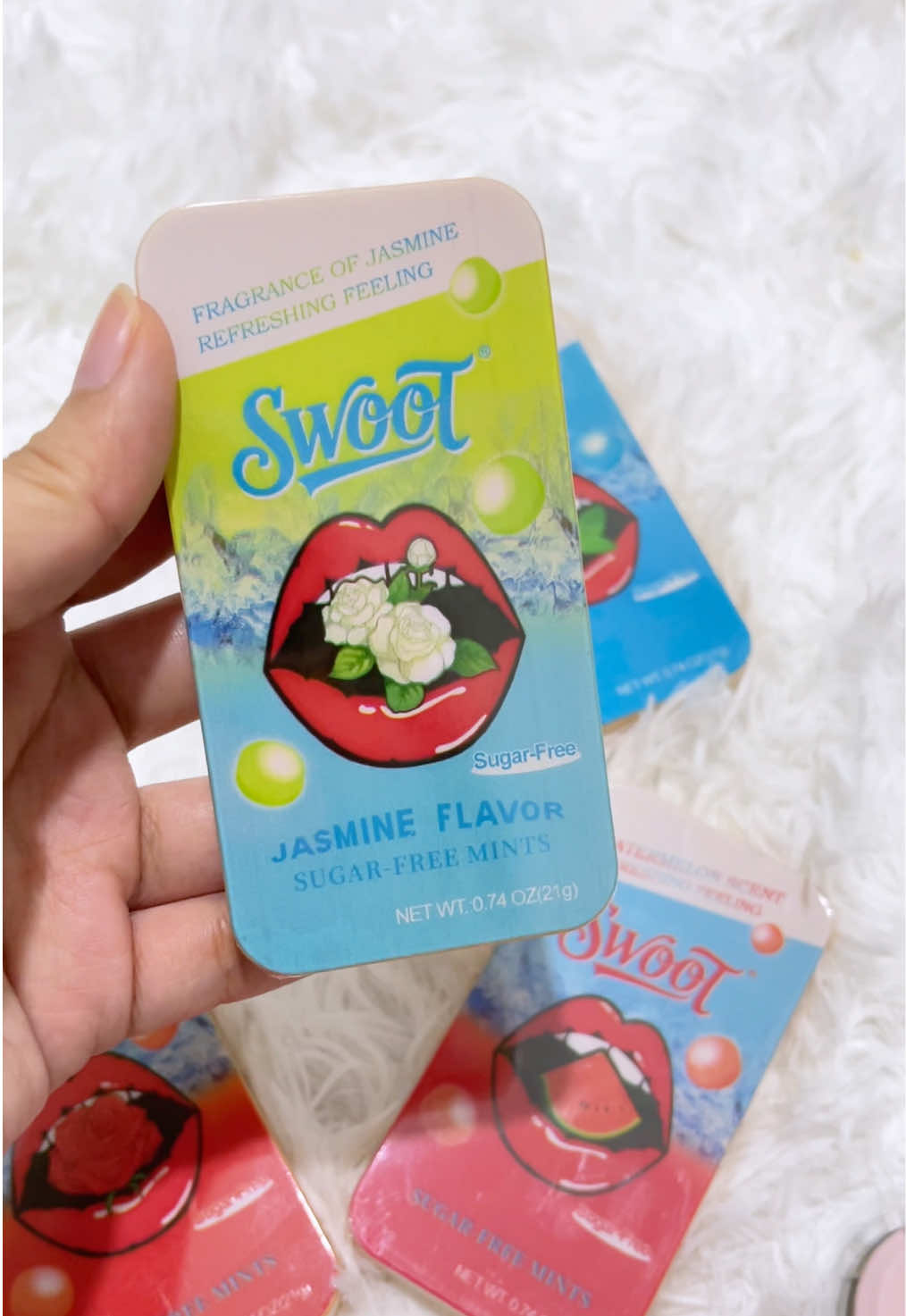 Fresh breath, zero sugar 💚 Pop one and stay confident all day! #SugarFreeMints #FreshBreathDaily #ZeroSugarFreshness #PocketEssentials #FYPFinds