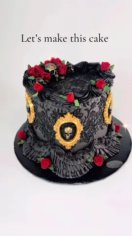 Romantic gothic birthday cake @Xochilt’s Desserts #homebaker #CakeTutorial #customcakes #cakesfromscratch #CakeDecorating 